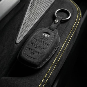 Toyota nyckelskydd | Smart nyckelfodral i alcantara | Passar Sienna Alphard | Mjukt nyckelskydd