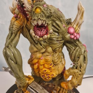 Chaos Deamon Prince Titan - Professionally Painted - Guest Artist South Yorkshire UK champion 3 times winner Signed authenticity certificate