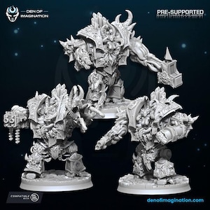 Puede incluir: Tres figuras en miniatura grises y detalladas de guerreros fuertemente blindados, cada una con diseños y armas intrincados. Las figuras están posadas en posturas dinámicas, mostrando sus elaboradas armaduras y armas. La imagen incluye el texto "PRE-SUPPORTED" y "COMPATIBLE WITH ONE PAGE RULES".