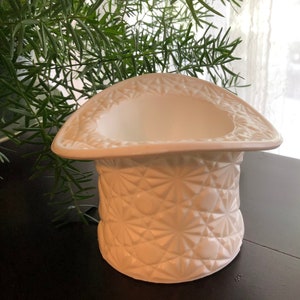 Vintage Milk Glass Top Hat Vase in the Daisy and Button Pattern