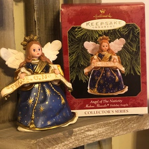 Vintage Hallmark Angel of The Nativity Madame Alexander Holiday Angels Christmas Ornament 1999 #2 Second in the Series