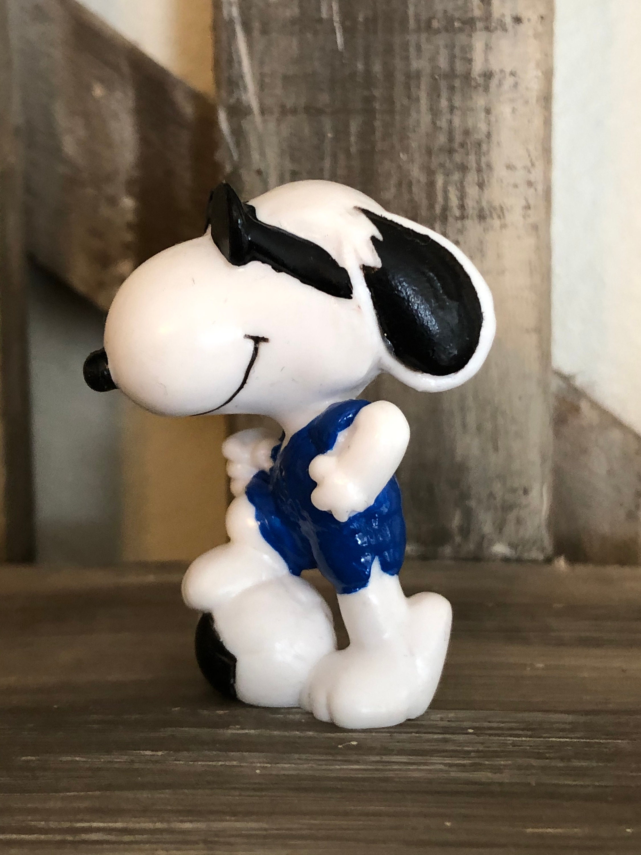 ビンテージ スヌーピー determined snoopy paper mache
