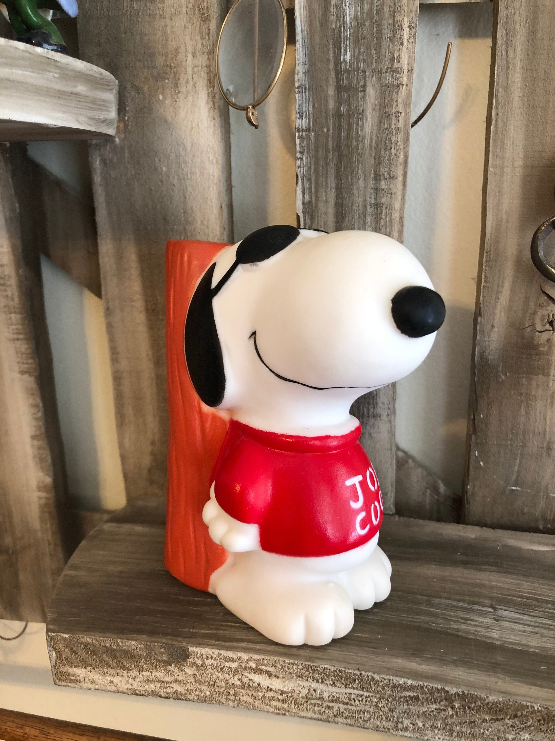 snoopy fidget toy