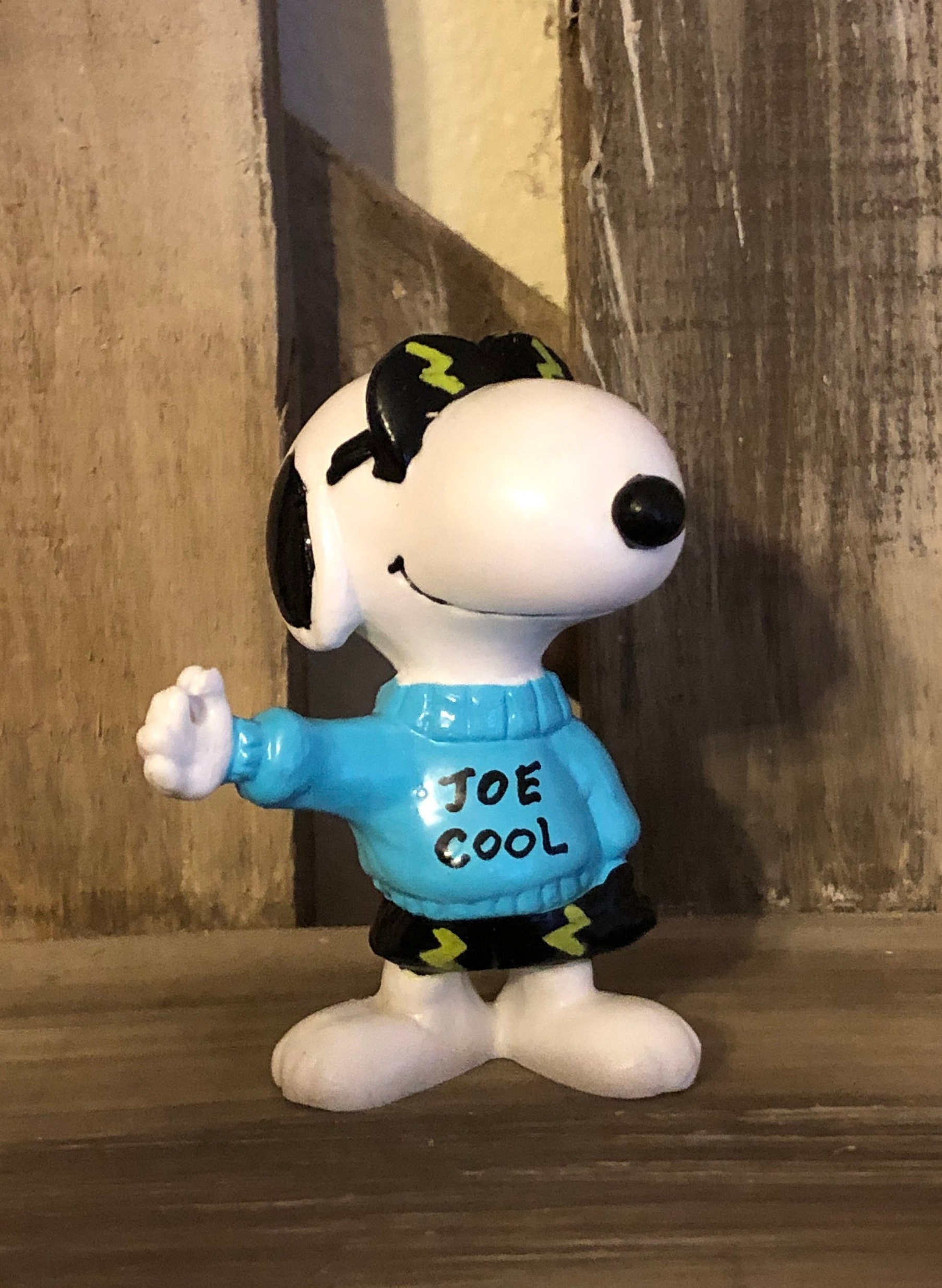 激レア 90’ スヌーピー PVC フィギュア JOE COOL ＆ ヤシの木 激レア 90' スヌーピー PVC フィギュア JOE COOL ＆ ヤシの木