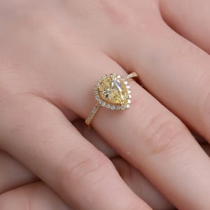 Heart Ruby Ring İn Gold, Romantic Ruby Halo Ring, Dainty Heart Cut Ruby Ring, For Gift Elegant Ruby Ring For Her
