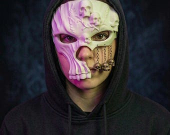 Skull Bone Mask - The Mask of the Forgotten - Gothic Cosplay Mask - Horror Masquerade Mask for Halloween & LARP - Creepy Pagan Headpiece