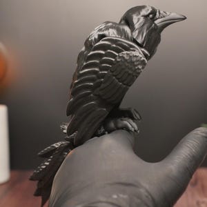 Articulated Raven - Flexible Decoration for Stage, Cosplay - Gothic Decor - Halloween Decoration