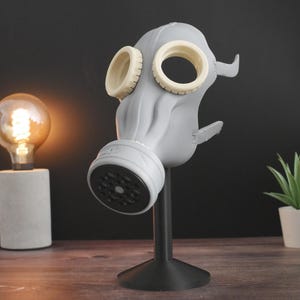 Anpassbare dekorative Gasmaskenreplik aus dem Zweiten Weltkrieg - Vintage Militärstil für Sammler - Authentischer Stil des Zweiten Weltkriegs - Geschichtsliebhaber.