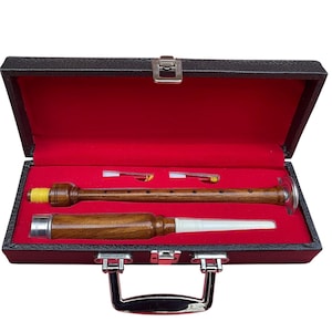 Brown Rosewood Bagpipe Chanter: Scottish Practice with Case & Reeds
