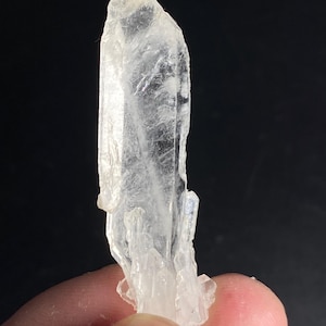FADEN QUARTZ 515 Karat: Exklusives und Schönes Faden Quarz Kristall aus Pakistan
