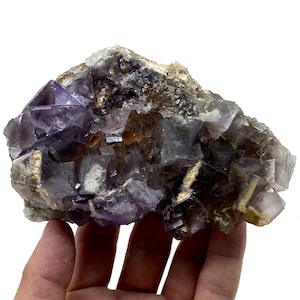PURPLE FLUORITE 560 Gram: Beautiful, Terminated, Purple, Phantom Fluorite, Glassy Fluorite, Fluorite Specimen From Pakistan COLLECTION Piece