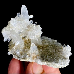 Faden Quarz Kristall Specimen: 319 Karat Cluster aus Pakistan
