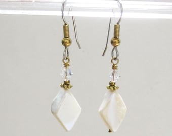 Freshwater Pearl Drop Earrings - White Pearl with Swarovski Crystal