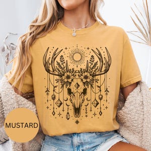 Boho Cow Skull T-shirt, Howdy Shirt, Wild West Shirt, Cowgirl Shirt, Bull Skull Shirt, Country Music Shirt, Wild West Sweatshirt