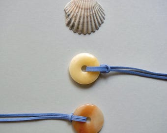 Collana con ciondolo in pietra semipreziosa