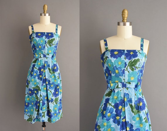 Size Small Designer French floral print cocktail p
