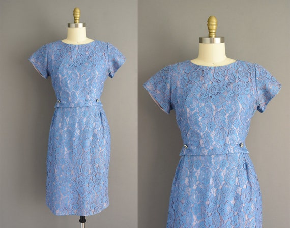 50s dress | Blue lace short sleeve cocktail wiggle