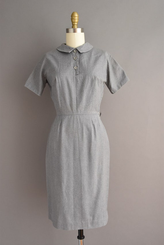 vintage 1950s dress | Lanz Gray Short Sleeve Penc… - image 2