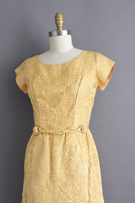 vintage 1950s Gold Floral Cocktail Party Dress | … - image 9