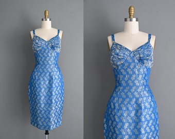 vintage 1950s shimmery floral wiggle dress | XS