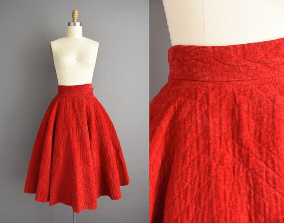 vintage 1950s | Candy Apple Red Corduroy Quilted S