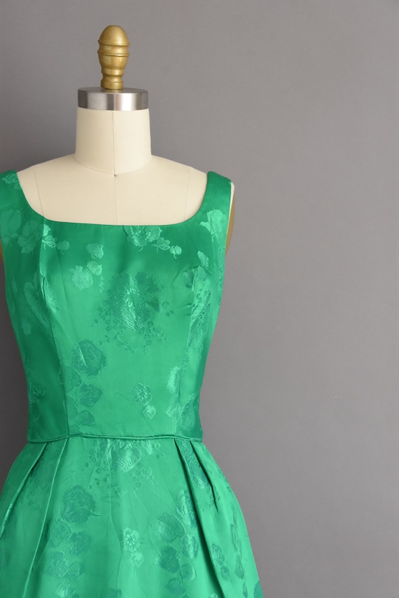 1950s vintage dress | Mardi Gras Kelly Green Flor… - image 4