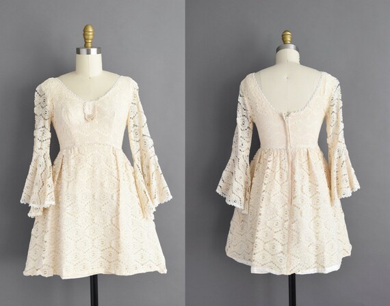 vintage 1960s | Adorable Lolita Ivory Cotton Lace
