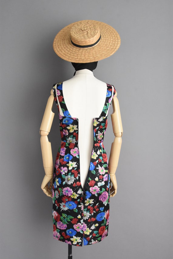 1950s vintage Gorgeous Floral Print Wiggle Dress … - image 9