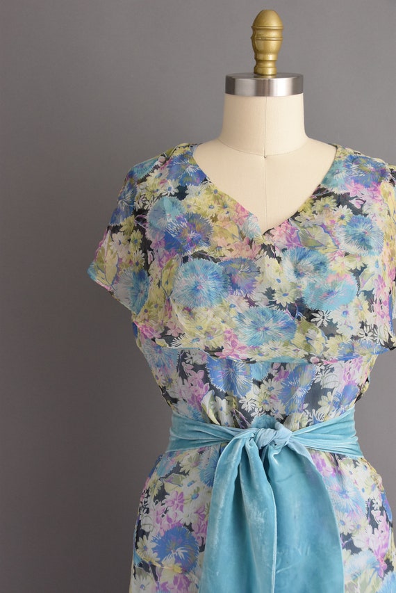 vintage 1930s Gorgeous fluttery chiffon floral pr… - image 5