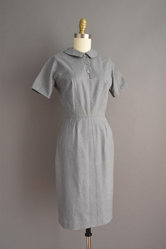 vintage 1950s dress | Lanz Gray Short Sleeve Penc… - image 5