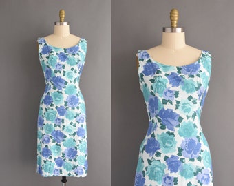 vintage 1950s Blue Rose Print Dress | Medium