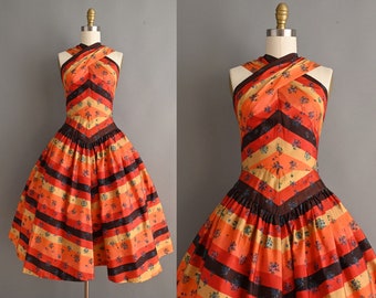 vintage 1950s Dress | Vintage Floral Chevron Stripe Full Skirt Party Dress | Small