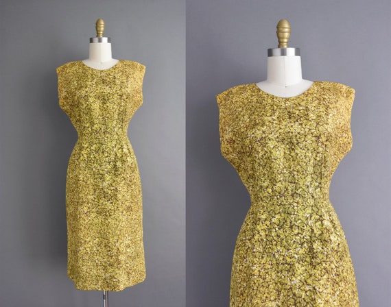 vintage 1950s | Chartreuse Green Abstract Print Pe