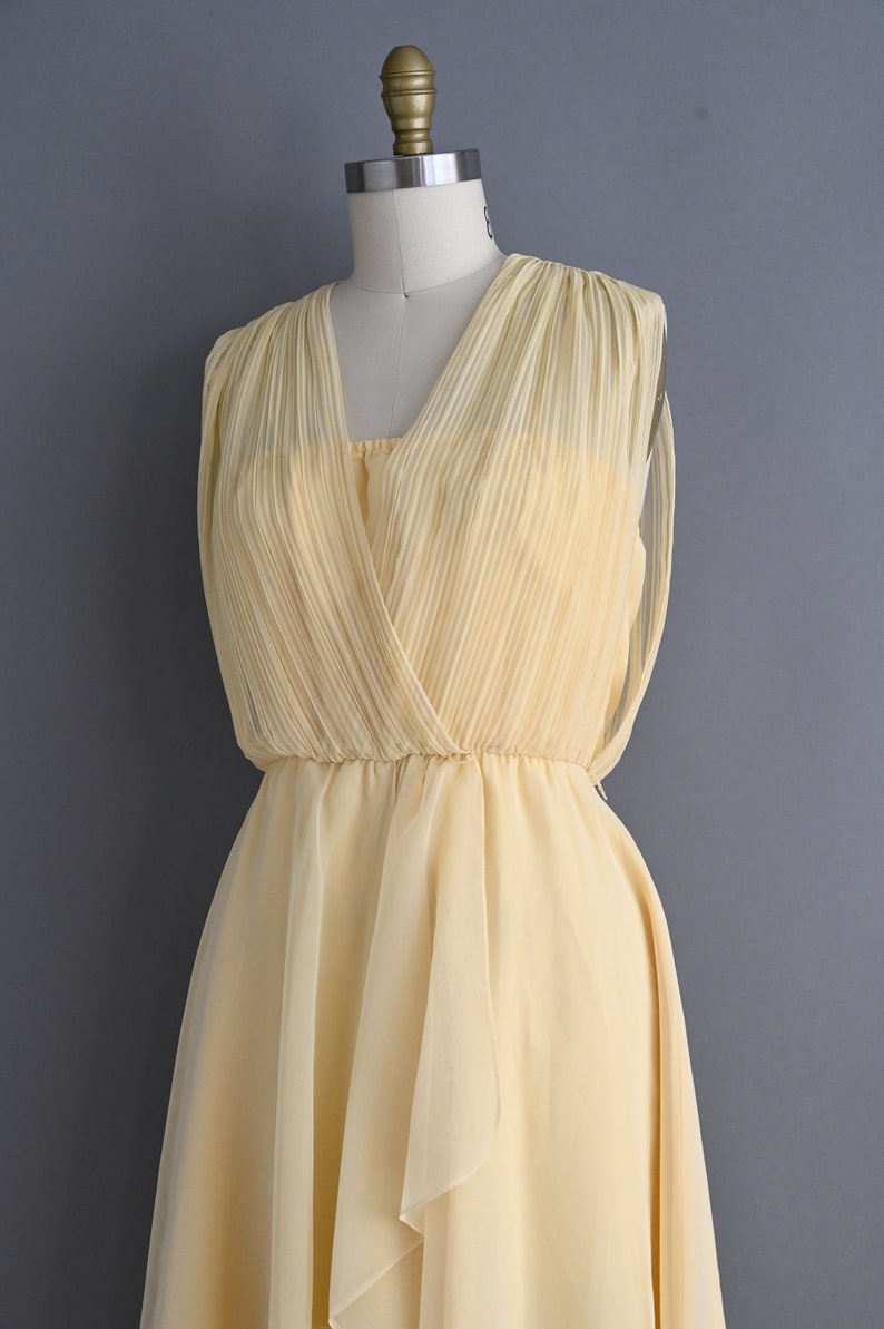 vintage 1960s Dress Vintage Fluttery Chiffon Buttery Spring Dress Small image 8