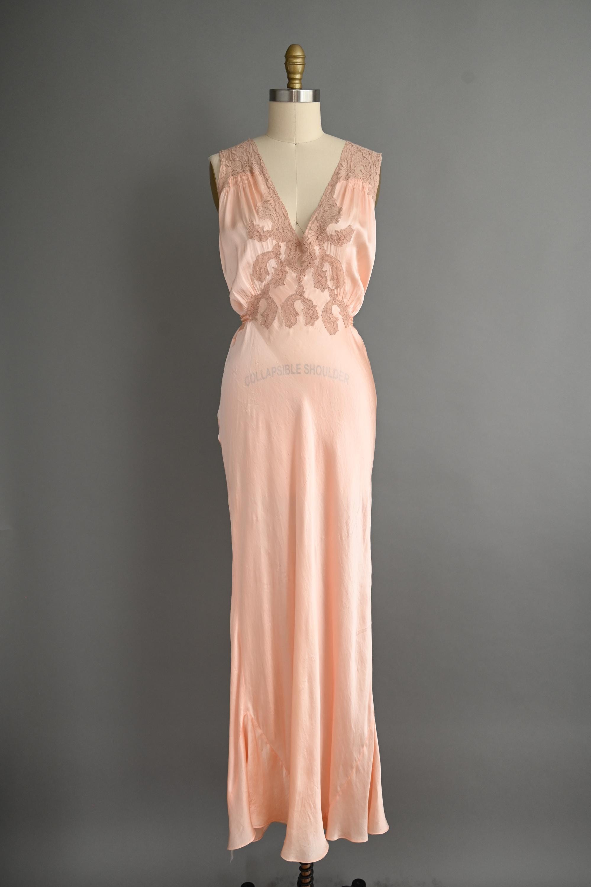 Vintage 1940s Lingerie Slip Dress | Luxurious Silk Peach Pink Lace Bias Cut Lingerie Slip Dress | XL - Plus Size