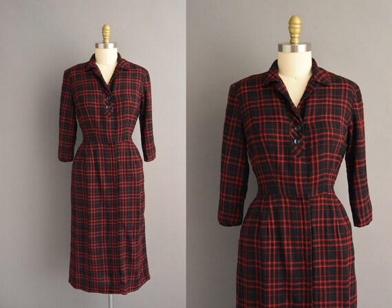 vintage 1950s | Beautiful Red & Black plaid print