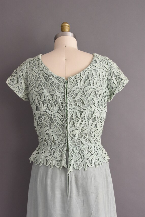 vintage 1950s | Mint Green Embroidered Floral Sho… - image 9