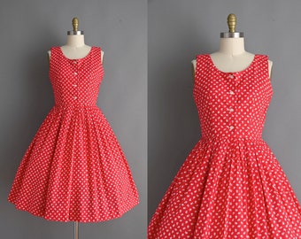 Vintage 1950s Dress | Red Cotton Floral Print Full Skirt Summer Dress | Medium