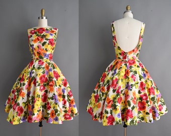 vintage 1950s Dress | Vintage Cotton Silk Floral Print Sweeping Full Skirt Party Dress | Small