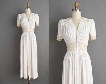 vintage 1940s Dress | Rare Vintage Ivory White Floral Lace Rayon Wedding Dress | XS -Small