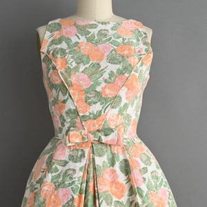 vintage 1950s Dress Vintage Peach Floral Pront Full Skirt Party Dress Small image 3