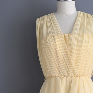 vintage 1960s Dress Vintage Fluttery Chiffon Buttery Spring Dress Small image 4