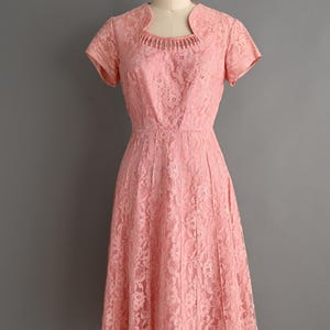 vintage 1950s Dress | Pink Lace Short Sleeve Spring Cocktail Dress | Large