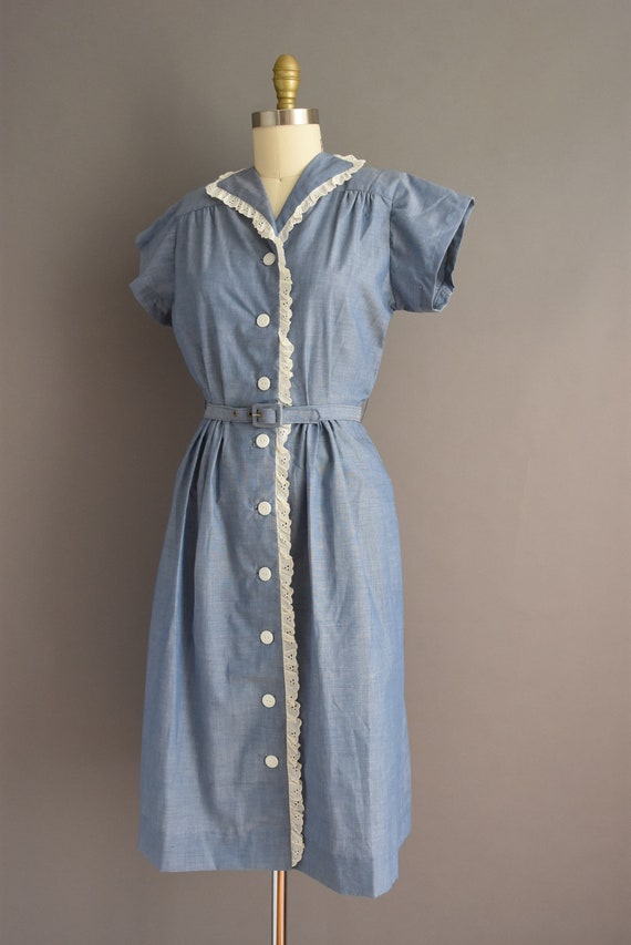 vintage 1950s Chambray Blue Eyelet Cotton Day Dre… - image 7