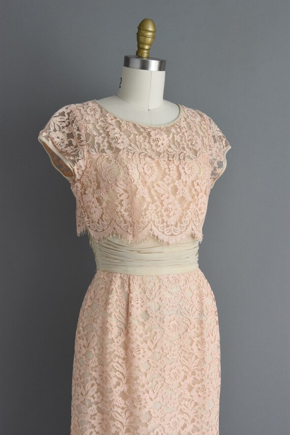 1950s vintage dress | Beautiful Champagne Lace Co… - image 5