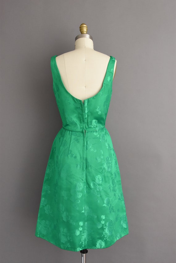 1950s vintage dress | Mardi Gras Kelly Green Flor… - image 8