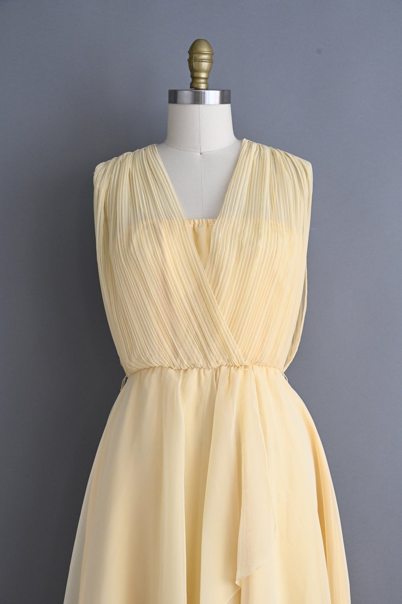 vintage 1960s Dress Vintage Fluttery Chiffon Buttery Spring Dress Small image 3