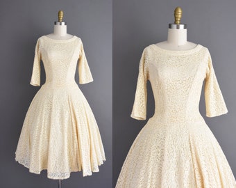 vintage 1950s Ivory Lace Dress | Size XS Small