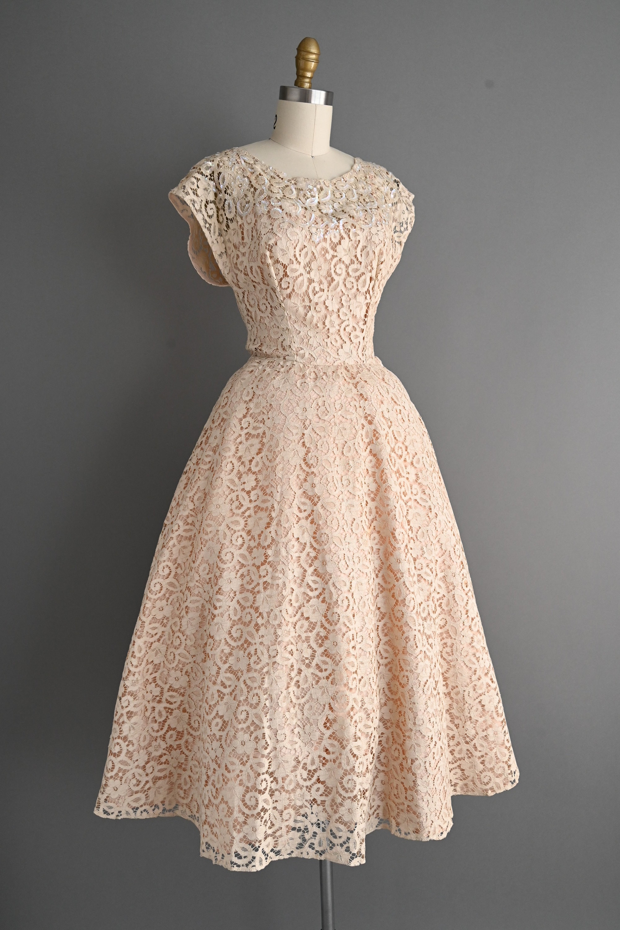 Ameri vintage dress ベージュ S 中古・古着通販】Ameri VINTAGE (アメリヴィンテージ) UND