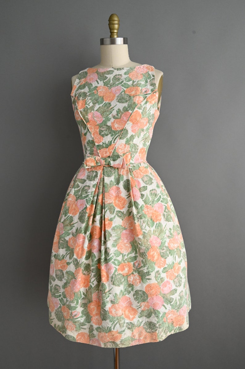 vintage 1950s Dress Vintage Peach Floral Pront Full Skirt Party Dress Small image 7